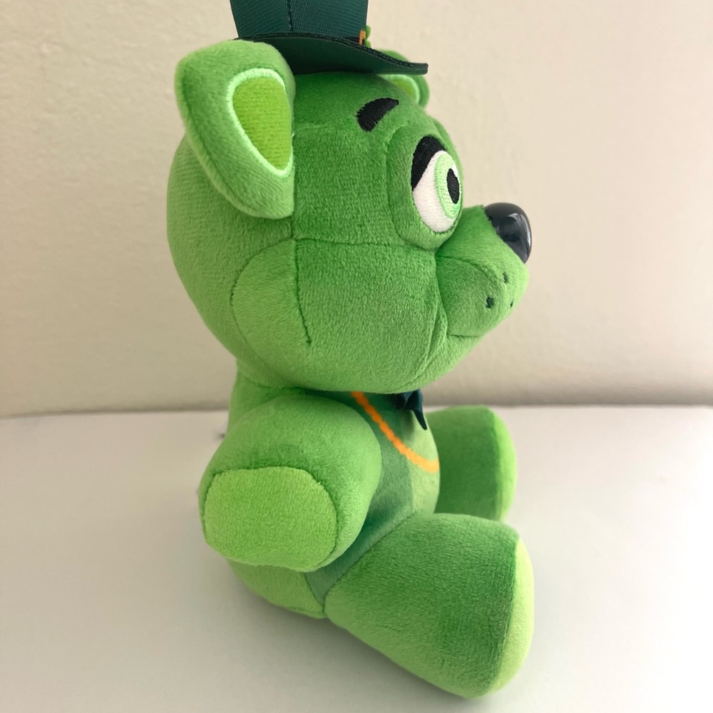 Funko FNAF Five Nights at Freddy’s shamrock Freddy Exclusive Plush 8” Toy New - Picture 2 of 6